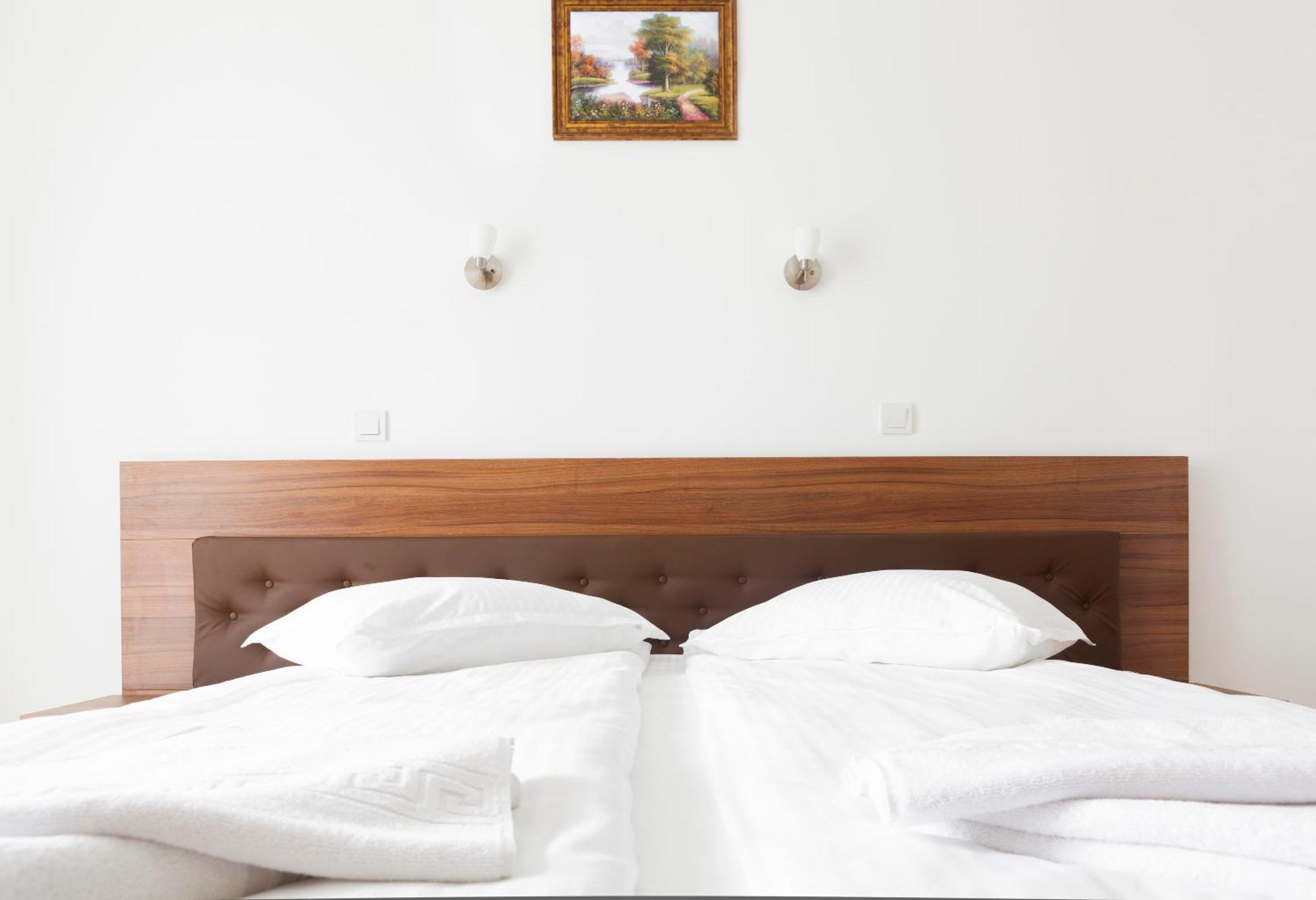 Hotel Mariss Алба Юлия Екстериор снимка